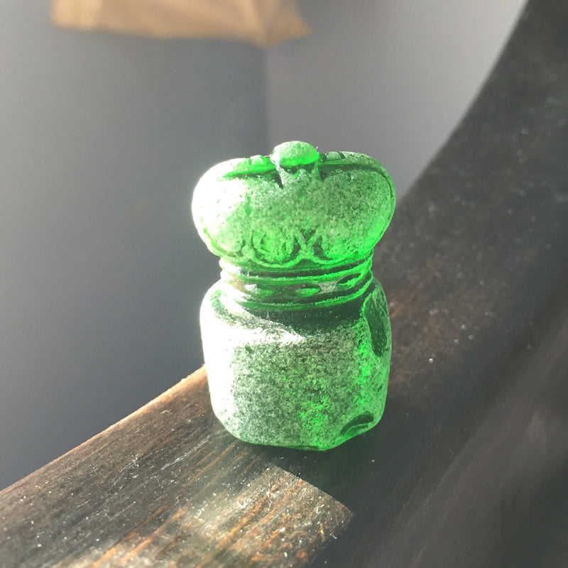 Crown Perfume Bottle Top
